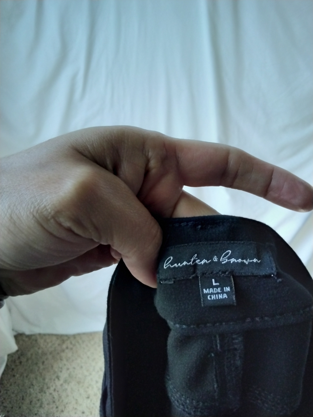 Classic Black Skinny Pants - Picture 11 of 12